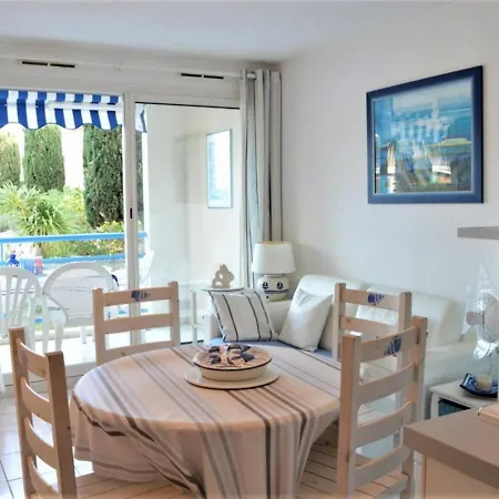T2 Cosy Avec Piscine, Terrasse, Parking Securise Proche Et Commerces - - Fr-1-251-227
