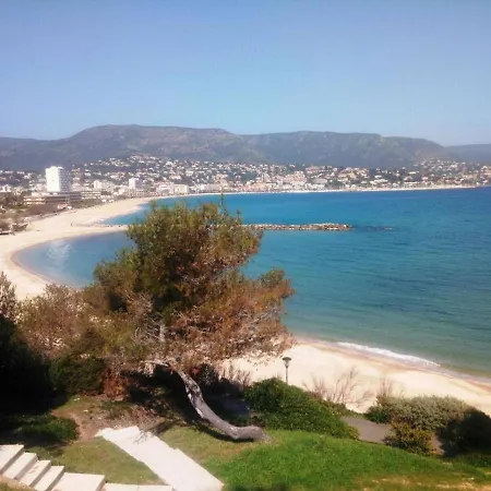 T2 Cosy Avec Piscine, Terrasse, Parking Securise Proche Et Commerces - - Fr-1-251-227 *